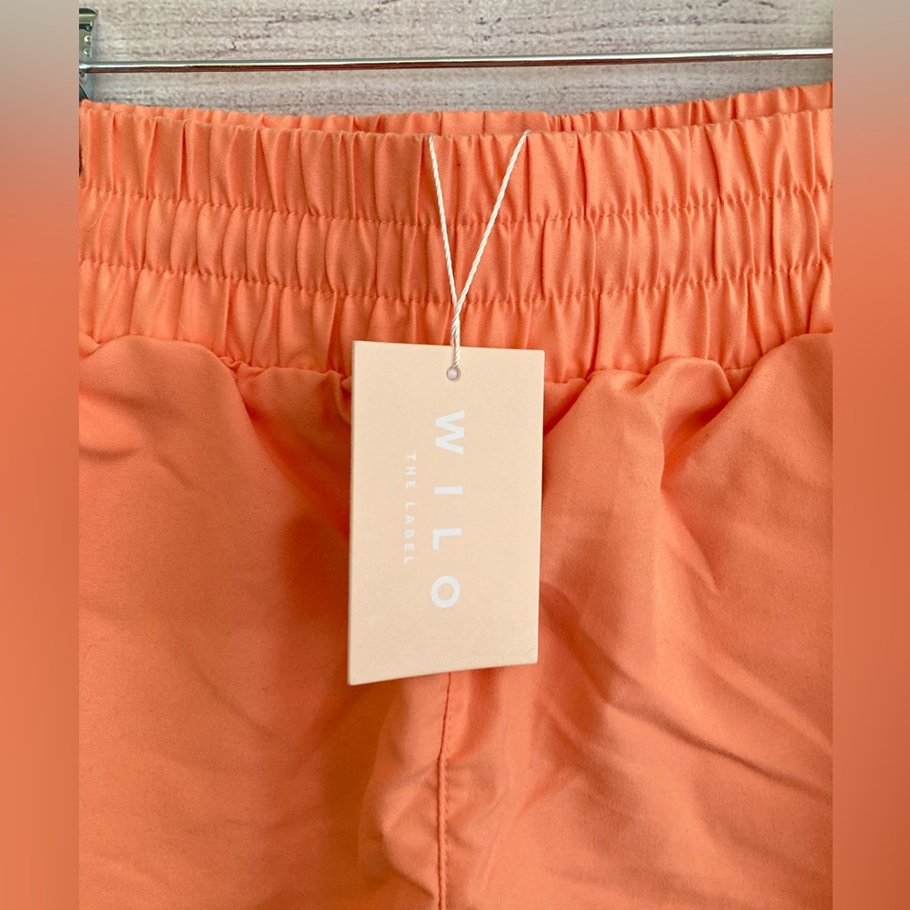 WILO | NWT Women’s 2 In 1 Shorts - Picture 4 of 10